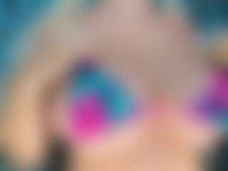 adrianna777's Live Sex Cam Show