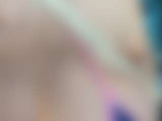 adrianna777's Live Sex Cam Show