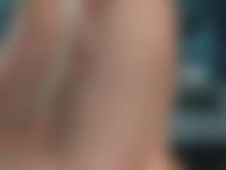 adrianna777's Live Sex Cam Show