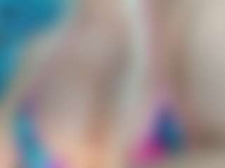 adrianna777's Live Sex Cam Show