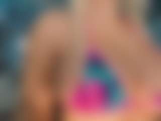 adrianna777's Live Sex Cam Show