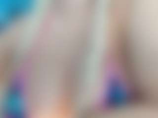adrianna777's Live Sex Cam Show