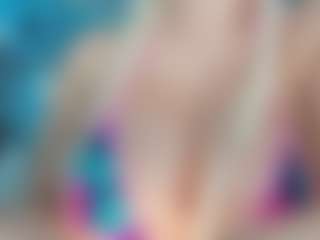 adrianna777's Live Sex Cam Show