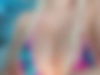 adrianna777's Live Sex Cam Show