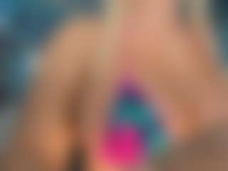 adrianna777's Live Sex Cam Show