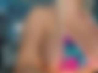 adrianna777's Live Sex Cam Show