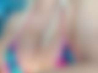 adrianna777's Live Sex Cam Show