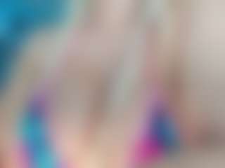 adrianna777's Live Sex Cam Show