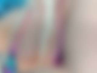 adrianna777's Live Sex Cam Show