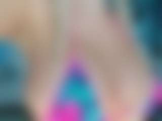 adrianna777's Live Sex Cam Show