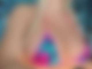 adrianna777's Live Sex Cam Show