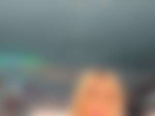 adrianna777's Live Sex Cam Show
