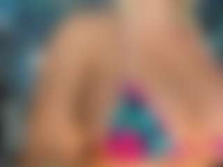 adrianna777's Live Sex Cam Show
