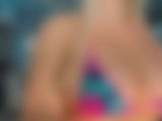 adrianna777's Live Sex Cam Show