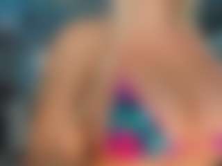 adrianna777's Live Sex Cam Show