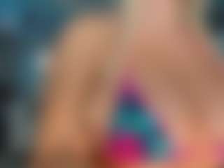 adrianna777's Live Sex Cam Show