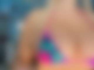 adrianna777's Live Sex Cam Show