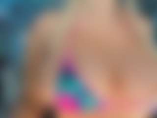 adrianna777's Live Sex Cam Show