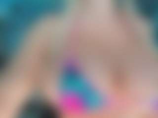 adrianna777's Live Sex Cam Show