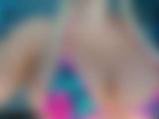 adrianna777's Live Sex Cam Show