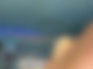adrianna777's Live Sex Cam Show