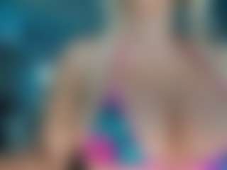 adrianna777's Live Sex Cam Show