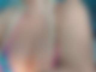 adrianna777's Live Sex Cam Show