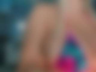 adrianna777's Live Sex Cam Show