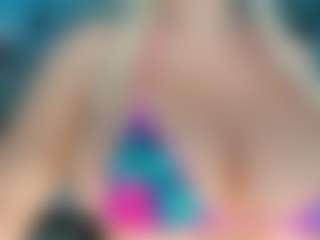 adrianna777's Live Sex Cam Show