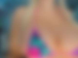 adrianna777's Live Sex Cam Show