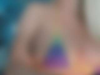 adrianna777's Live Sex Cam Show