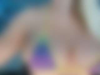 adrianna777's Live Sex Cam Show
