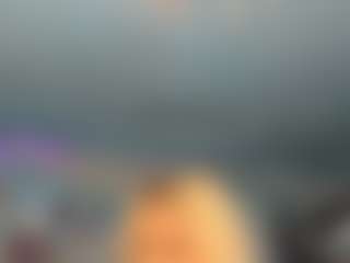 adrianna777's Live Sex Cam Show