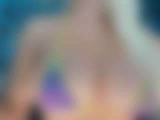 adrianna777's Live Sex Cam Show