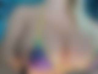 adrianna777's Live Sex Cam Show