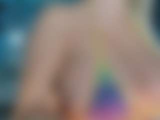 adrianna777's Live Sex Cam Show