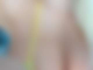 adrianna777's Live Sex Cam Show