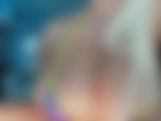 adrianna777's Live Sex Cam Show
