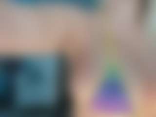 adrianna777's Live Sex Cam Show