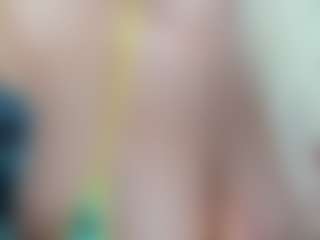adrianna777's Live Sex Cam Show