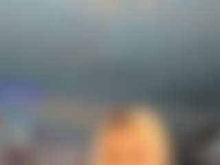 adrianna777's Live Sex Cam Show