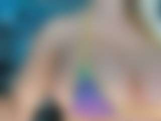 adrianna777's Live Sex Cam Show