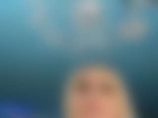 adrianna777's Live Sex Cam Show
