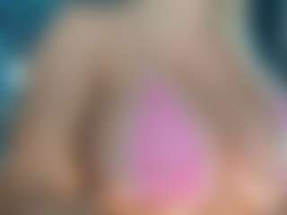 adrianna777's Live Sex Cam Show