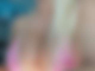 adrianna777's Live Sex Cam Show