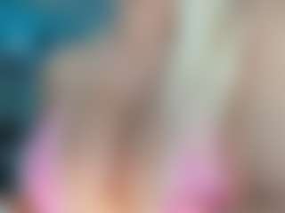 adrianna777's Live Sex Cam Show