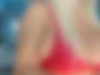 adrianna777's Live Sex Cam Show