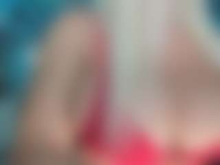 adrianna777's Live Sex Cam Show