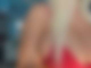 adrianna777's Live Sex Cam Show