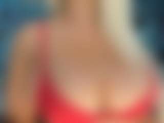 adrianna777's Live Sex Cam Show